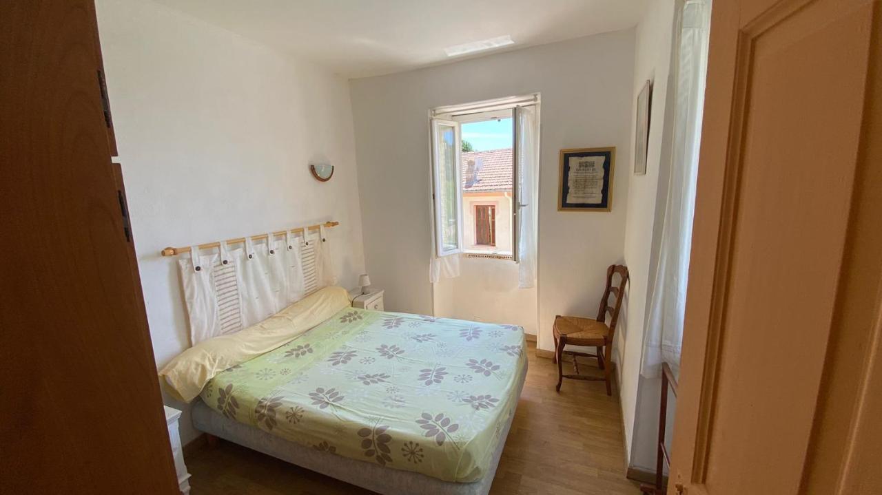 Ferienwohnung A Petricaghja Alata Exterior foto